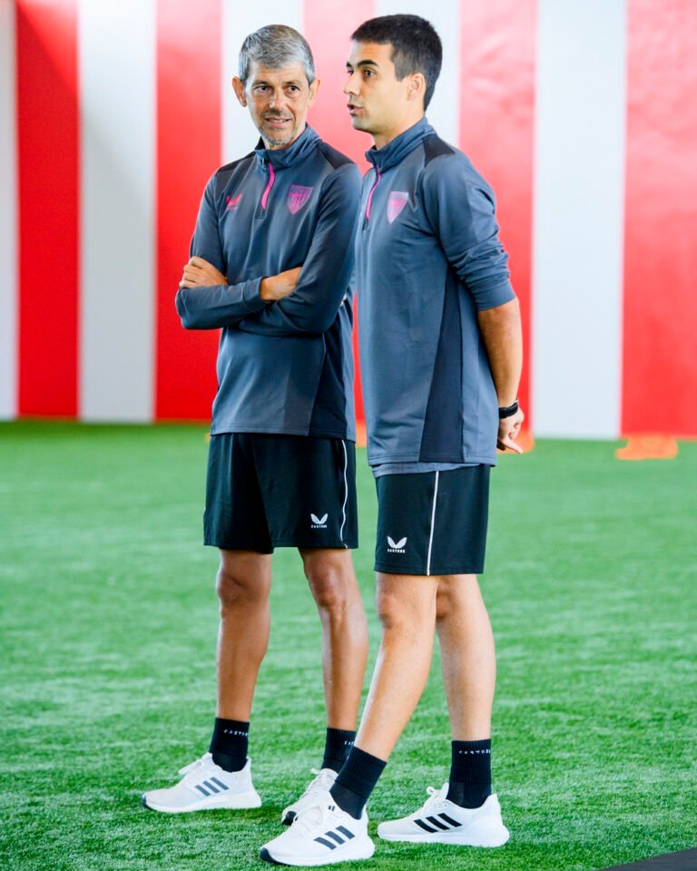 ATHLETIC CLUB
